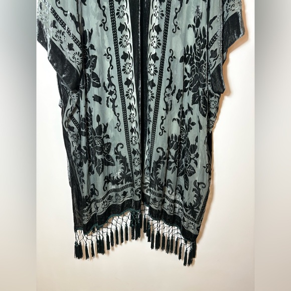Free People Nightbird Velvet Fringe Kimono Duster Green One Size - Picture 7 of 9
